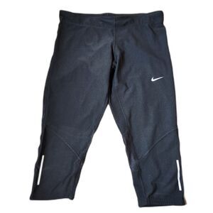 Nike Dri-FIT Capri Leggings – Women’s Medium – Black Athletic Pants